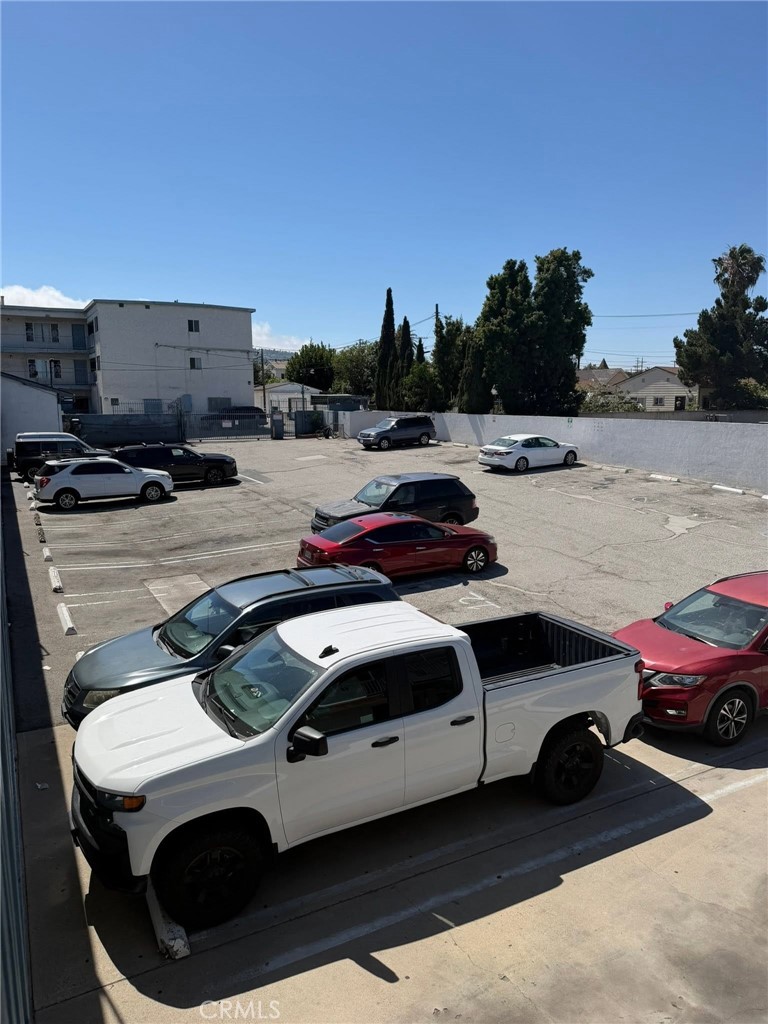 328 W. First Street 4