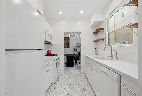 Tiny photo for 5084 Lemon Grove Ave, Los Angeles, CA 90029 (MLS # CV26049878)