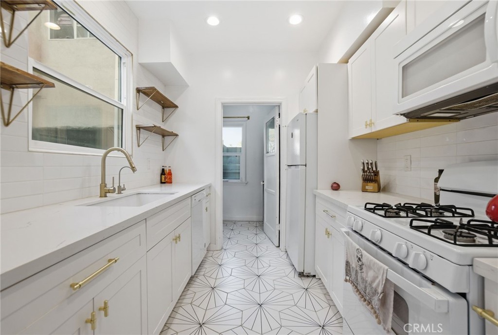 5084 Lemon Grove