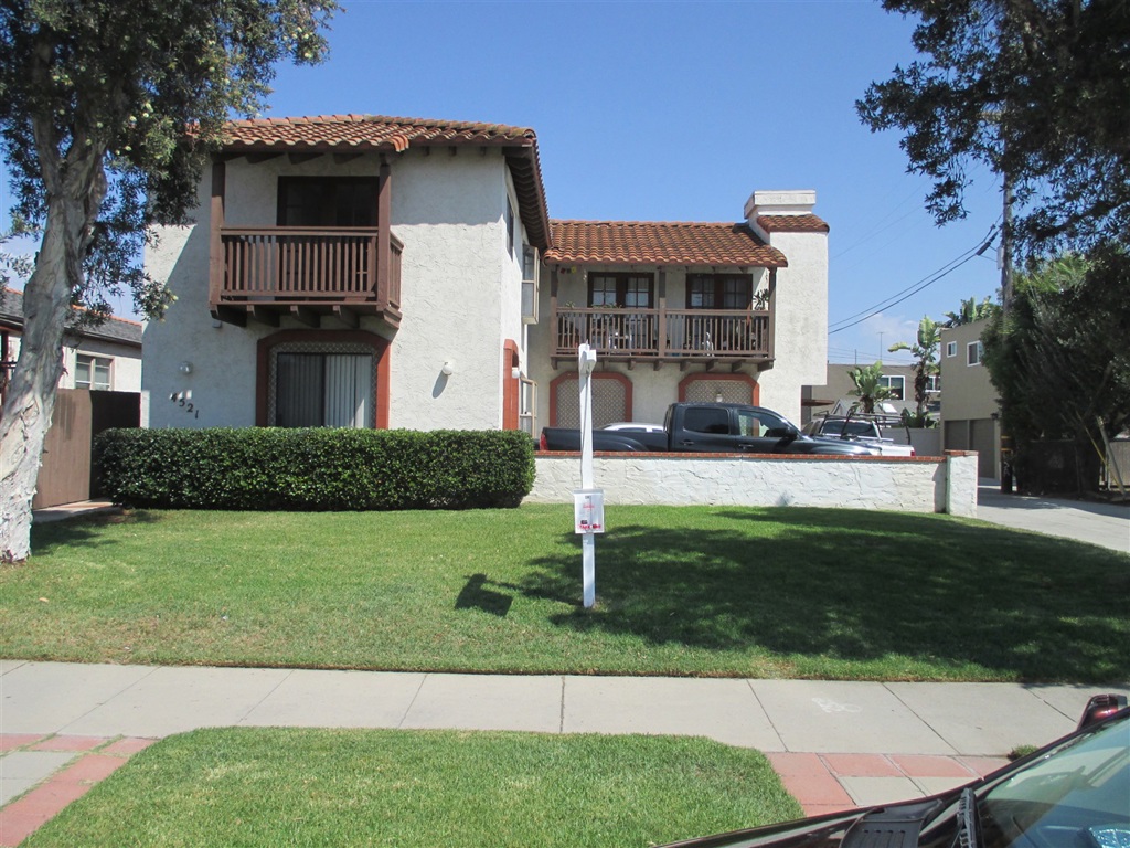 Beautiful, spacious one bedroom condo a few blocks south of Adams Ave. in Normal Heights. Small Spanish complex with 7 of 8 units owner occupied. Top floor, west facing, front unit with two decks, one car garage and HOA fees are only $150! Fresh paint, granite counter tops, new carpet, ceramic tile floors in entry, kitchen and bath. Bedroom has french doors to balcony and walk in closet. Great location to enjoy all the Adams Ave restaurants, coffee houses, bakeries, breweries and more! Neighborhoods: Normal Heights Equipment: Garage Door Opener Other Fees: 0 Sewer: Sewer Connected Topography: LL