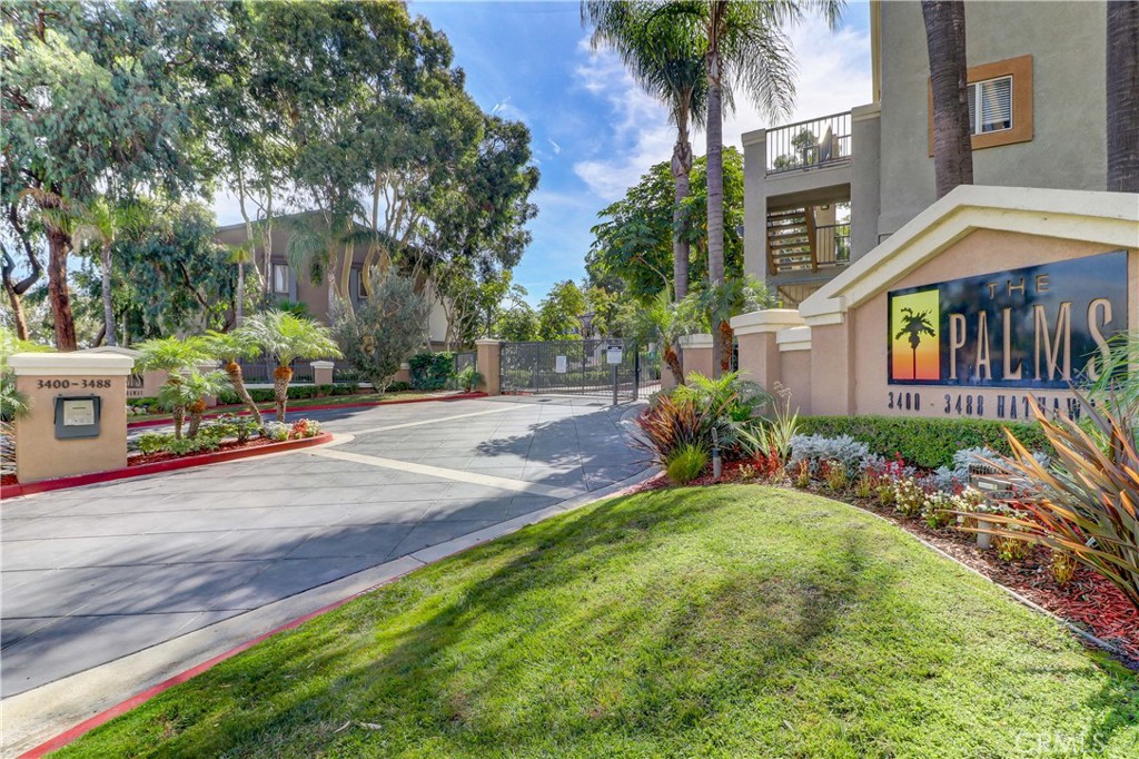 3432 Hathaway Avenue 330