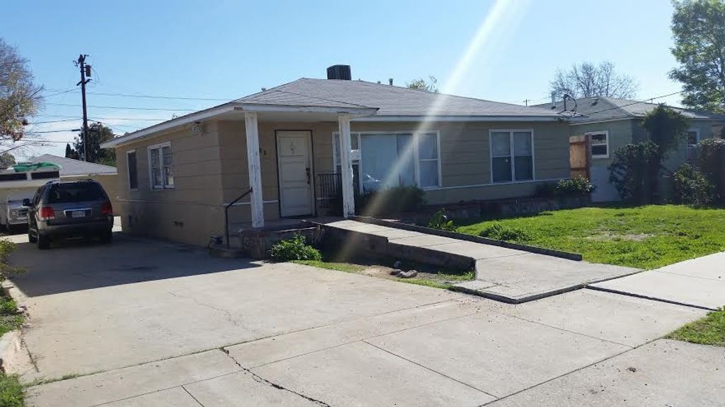 listing image 130722473373302126236