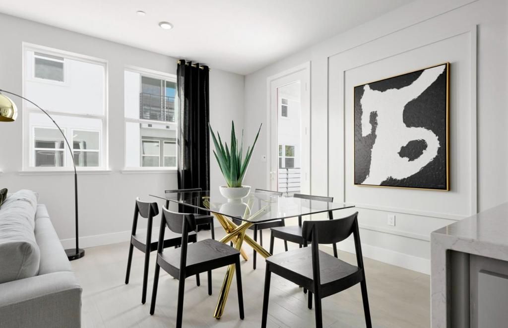 Photo of 671 Lindendale Court #168-18 Plan 5, San Jose, CA 95117 (MLS # ML82044250)