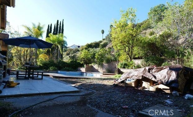 2241 Flintridge