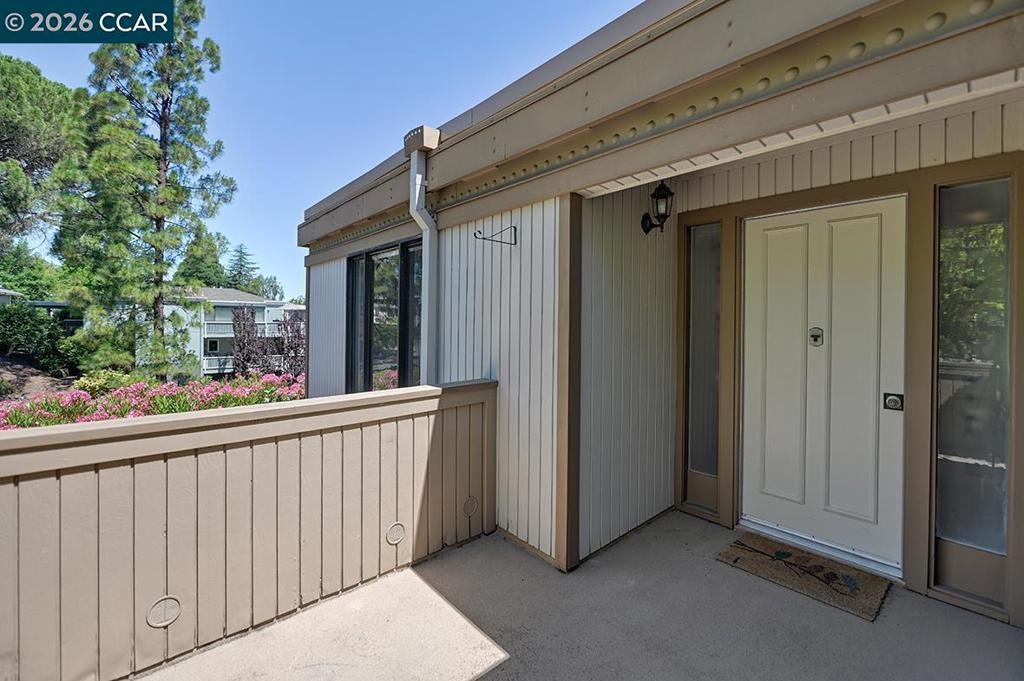 1109 Canyonwood Ct 1
