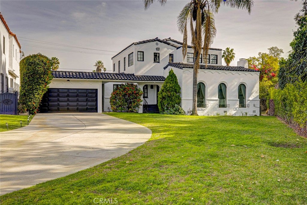 606 Galer Place