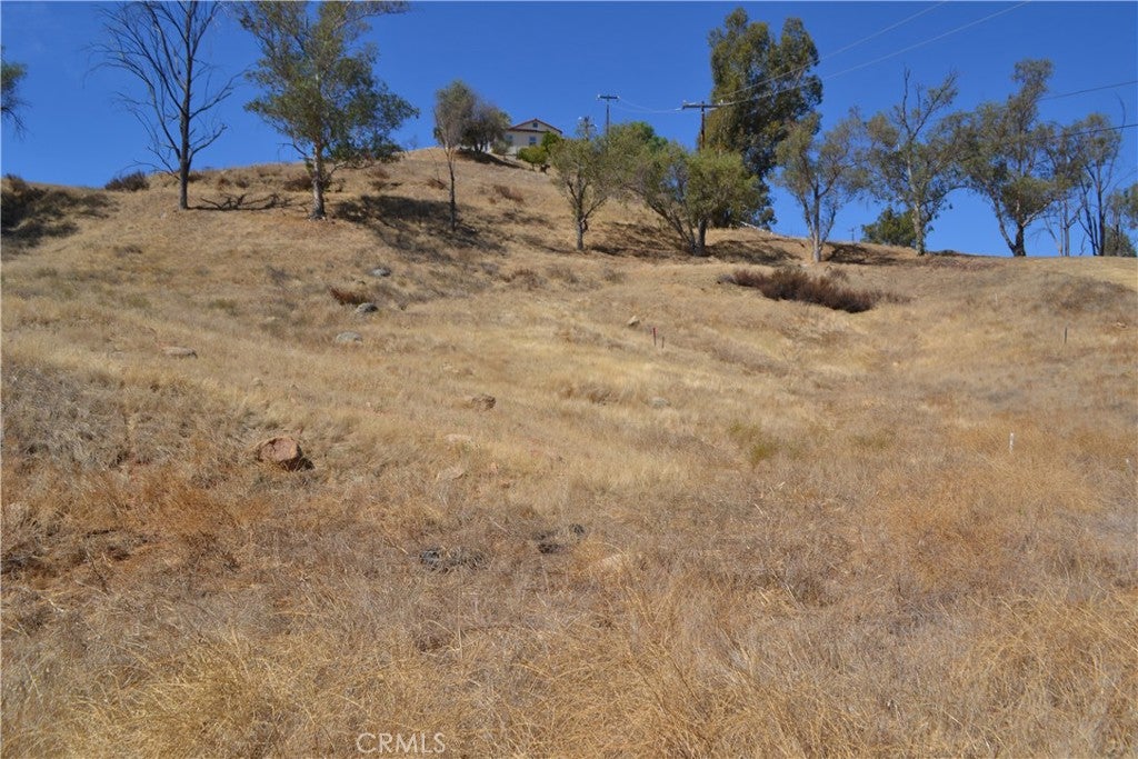 2 Strickland Avenue