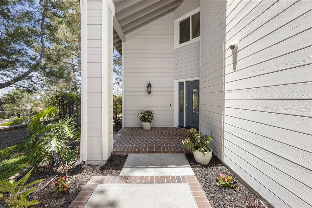 28671 Walnut Grove