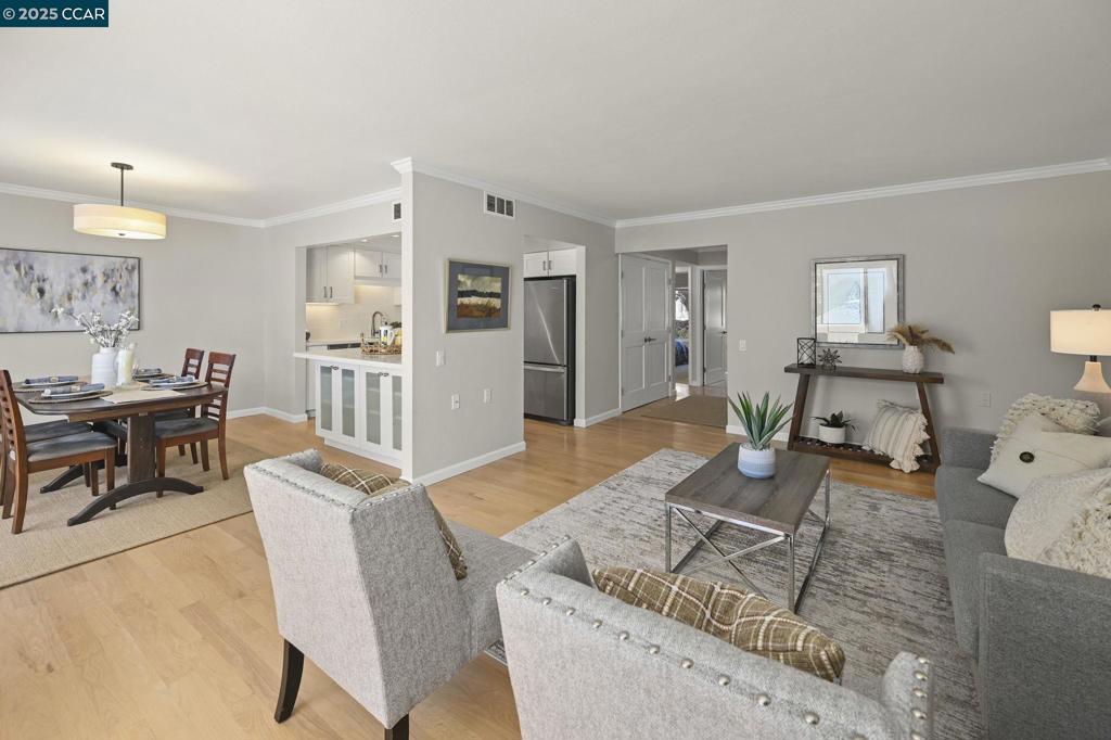 ROSSMOOR - Residential