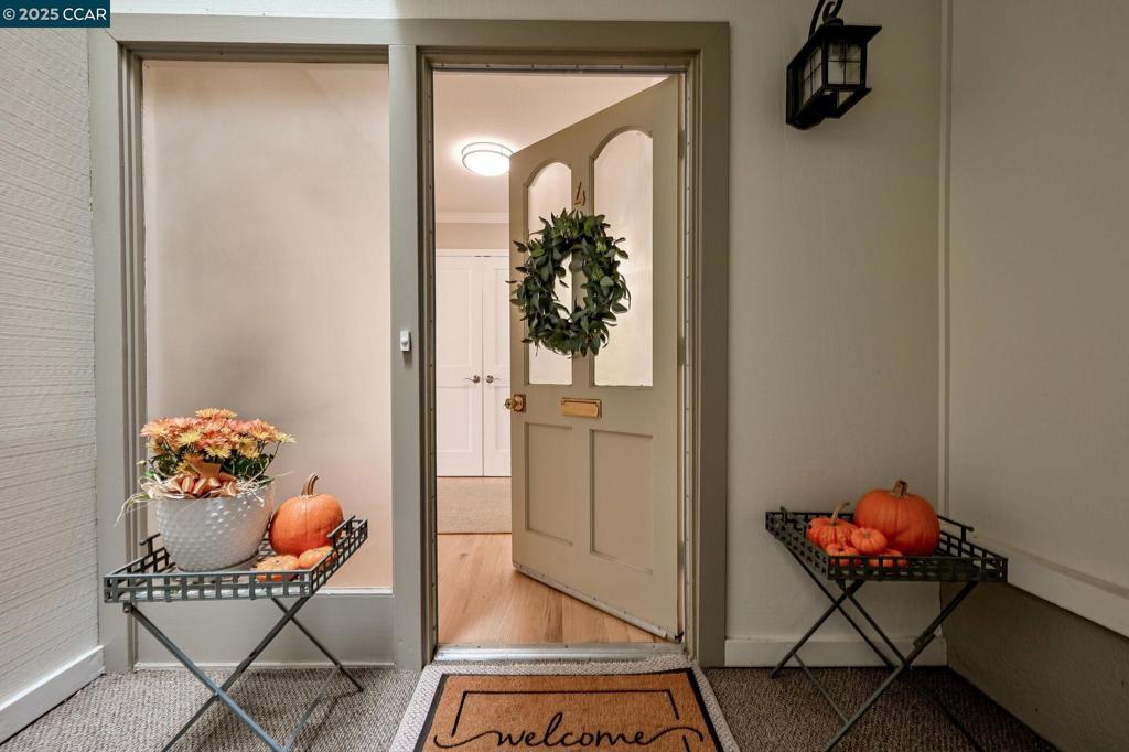 ROSSMOOR - Residential