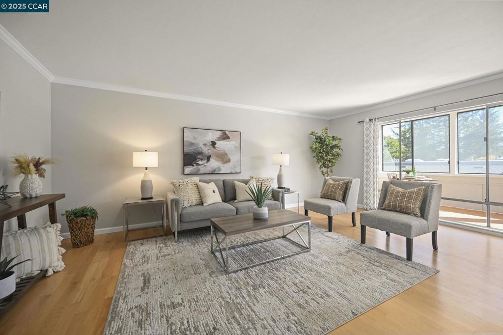 ROSSMOOR - Residential