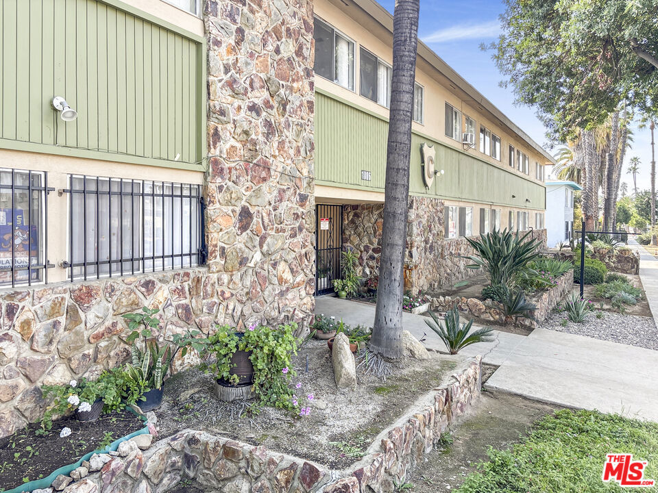 1806 Loma Vista Street