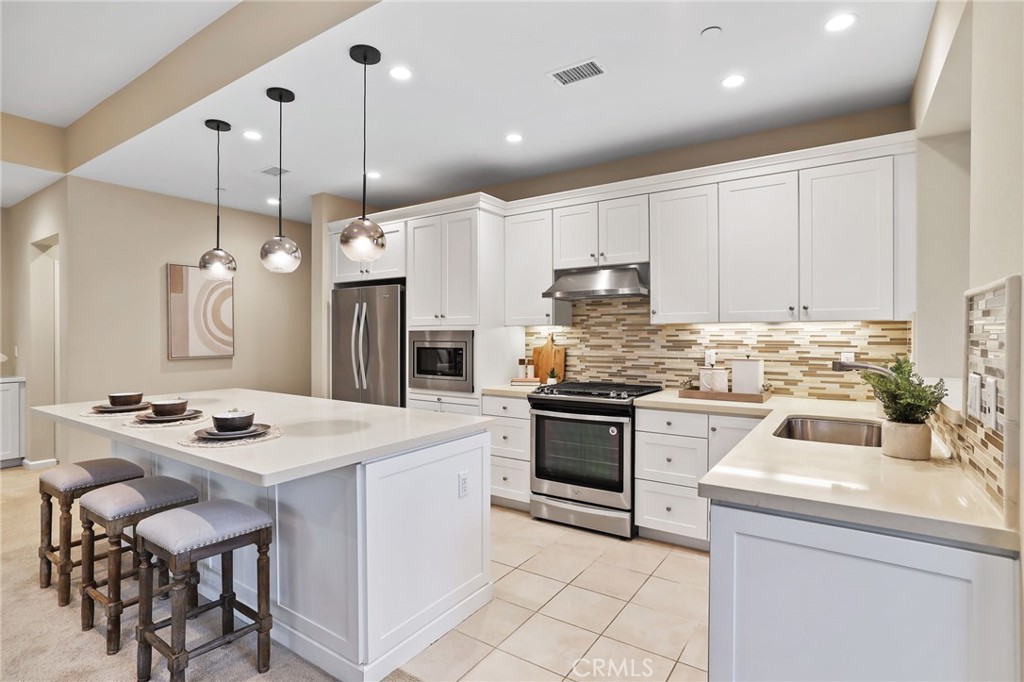 Avalon (EVAVL) - Residential