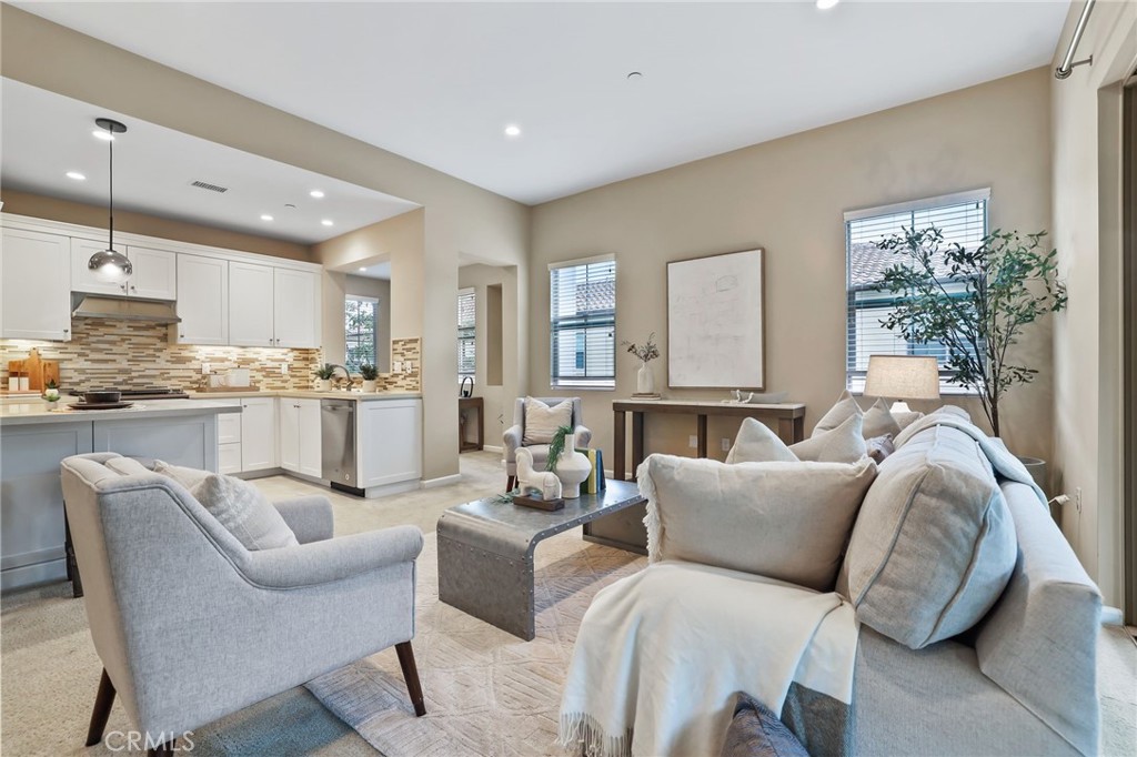 Avalon (EVAVL) - Residential