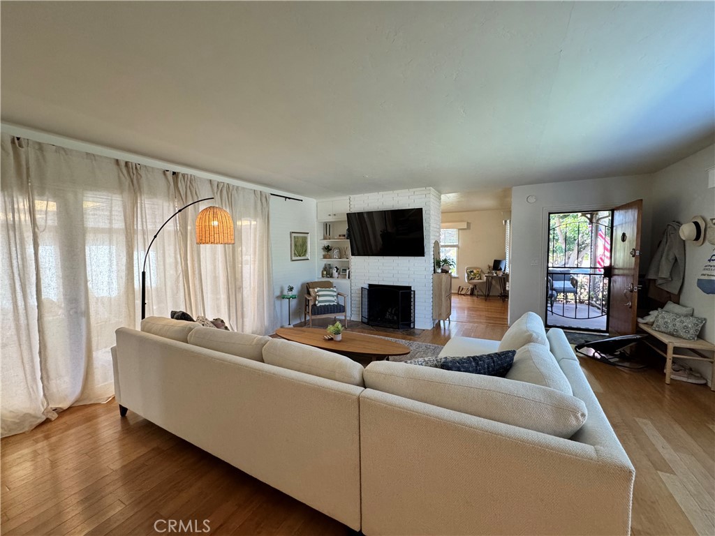 This beach-close single level home is the perfect rental for anyone looking for lots of yard space and plenty of light. Situated on a corner lot in Shorecliffs, you will enjoy a spacious living room, two bedrooms plus an enclosed sunroom for relaxing, reading or watching TV. This home can be rented for 6 months, or on a month-to-month basis. Shorecliffs community offers beautiful tree-lined streets and private access to the community beaches. You are just a short stroll away from all the Corona del Mar fun including world-class dining and shopping and in close proximity to the trails and beaches of Crystal Cove, Fashion Island and John Wayne airport.