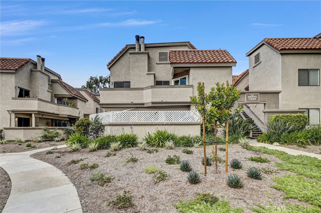 28101 Montecito