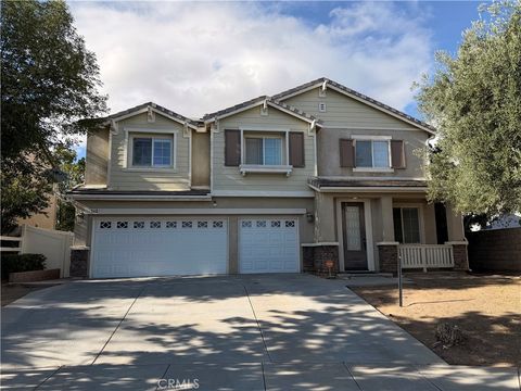 562 Quigley Lane Perris CA 92570