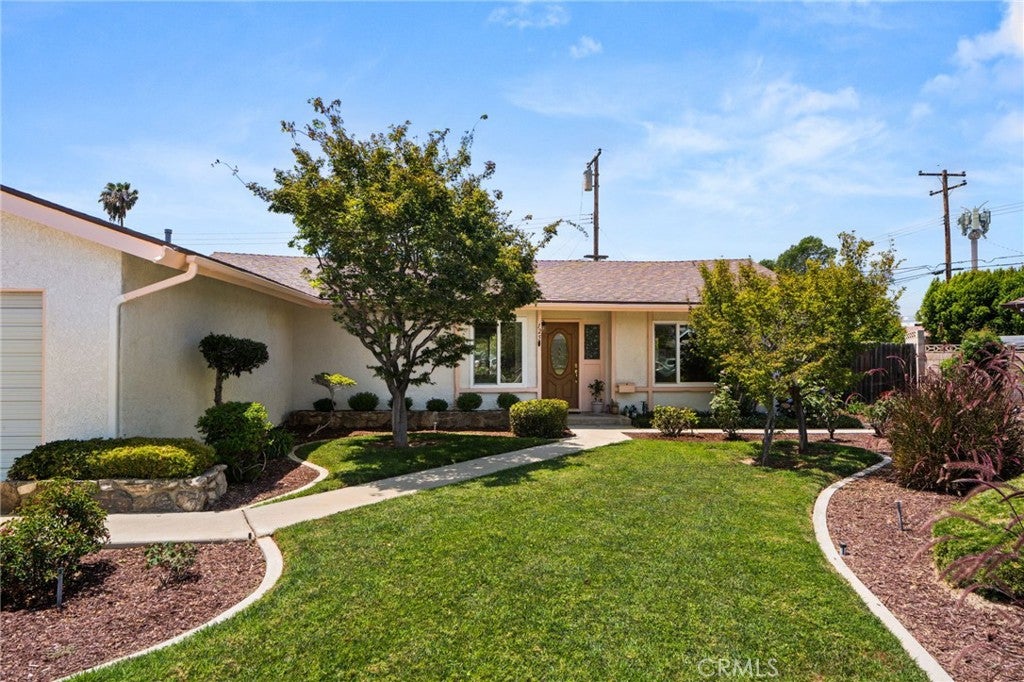 125 Mercer WAY, Upland CA 91786
