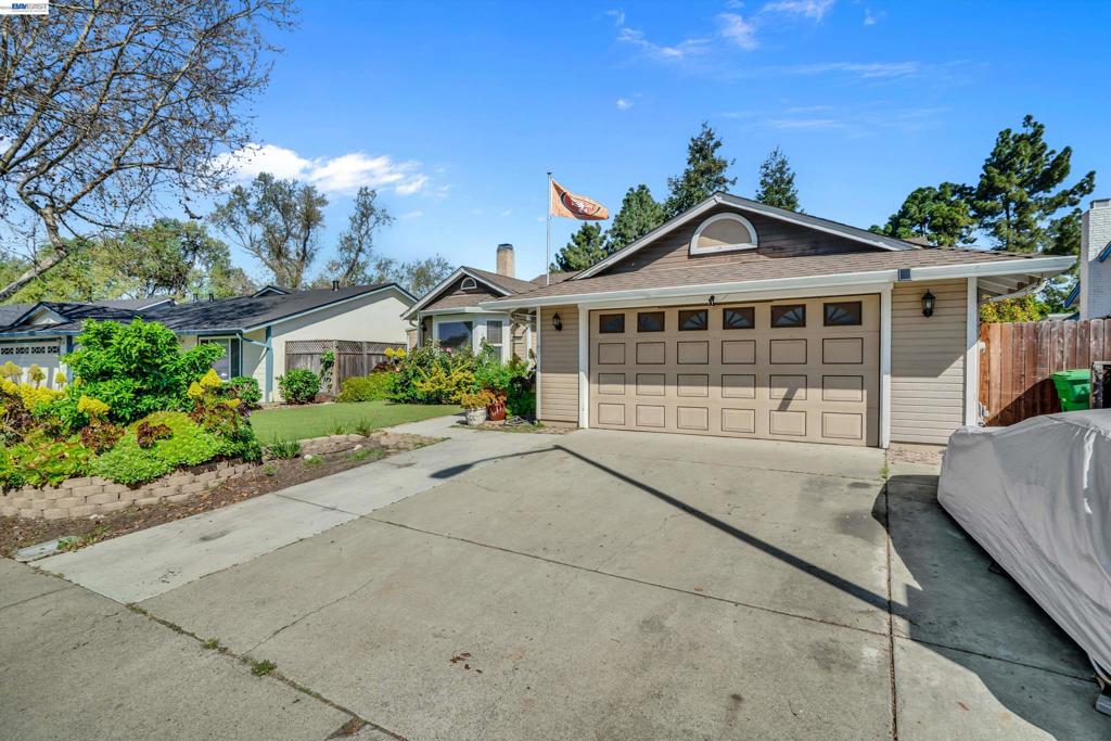 31262 San Andreas Dr