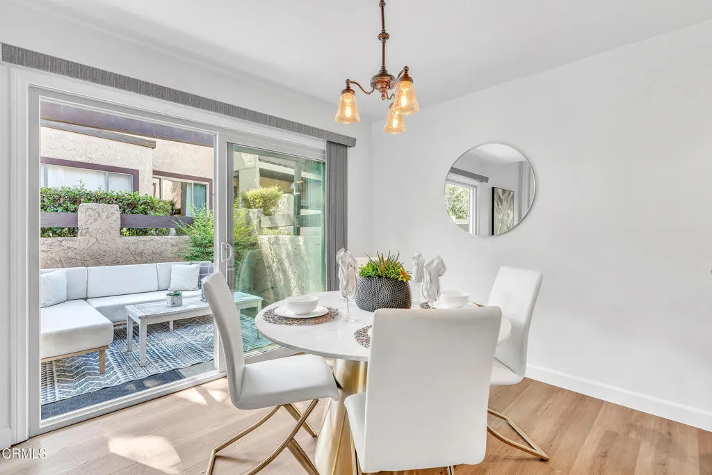 Sierra Madre, California 91024, United States, 3 Bedrooms Bedrooms, ,2 BathroomsBathrooms,Residential,Active,177808