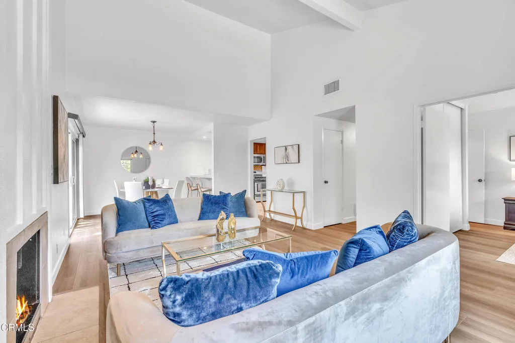 Sierra Madre, California 91024, United States, 3 Bedrooms Bedrooms, ,2 BathroomsBathrooms,Residential,Active,177808