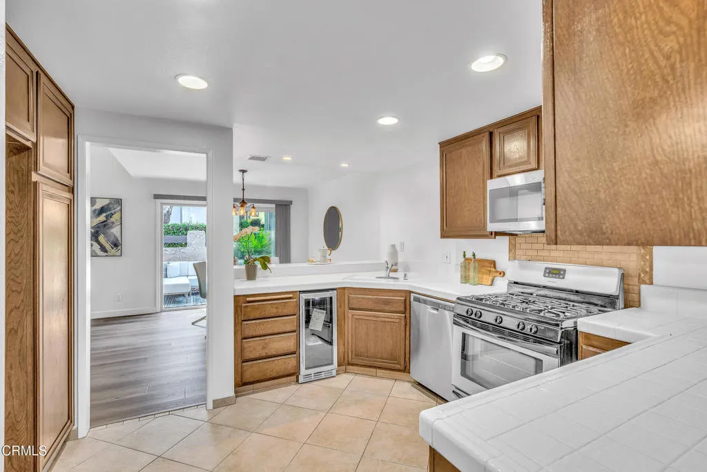 Sierra Madre, California 91024, United States, 3 Bedrooms Bedrooms, ,2 BathroomsBathrooms,Residential,Active,177808