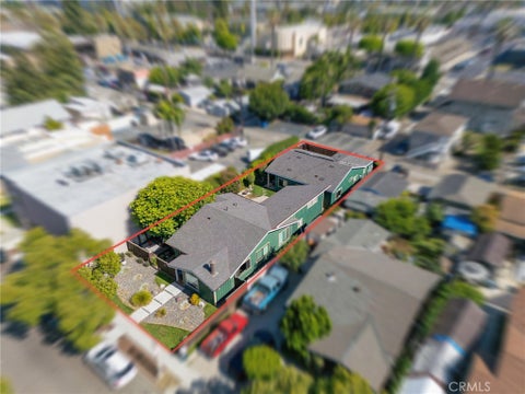 Photo of 422 W Amerige Avenue, Fullerton, CA 92832 (MLS # OC26121310)