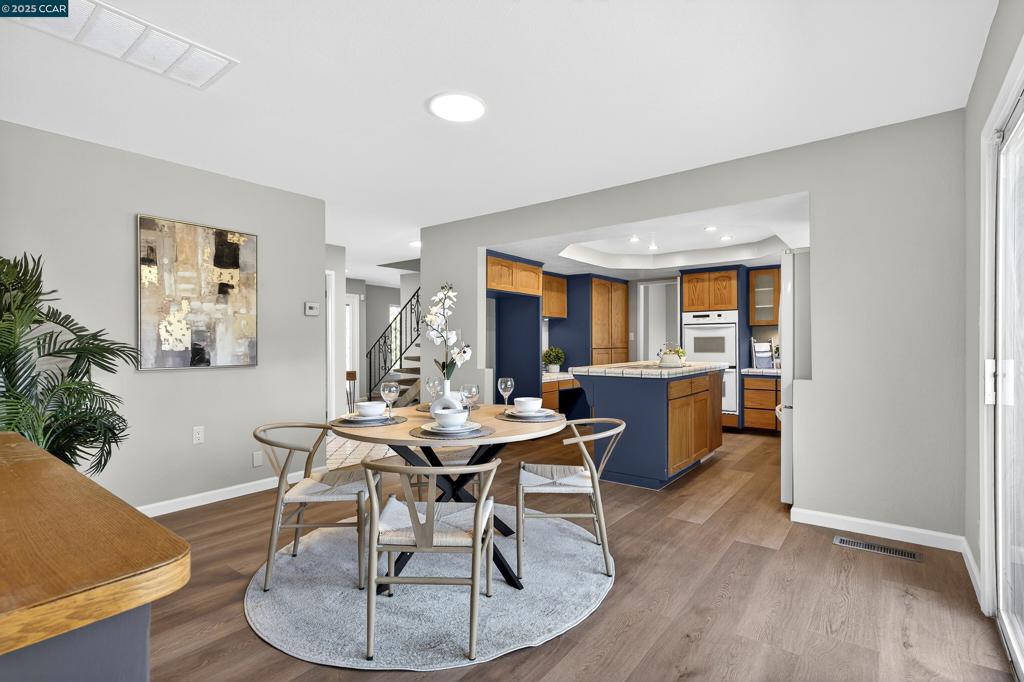 RODEO HILLS - Residential