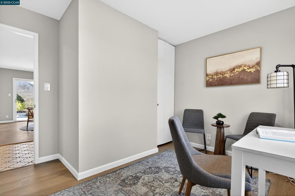 RODEO HILLS - Residential