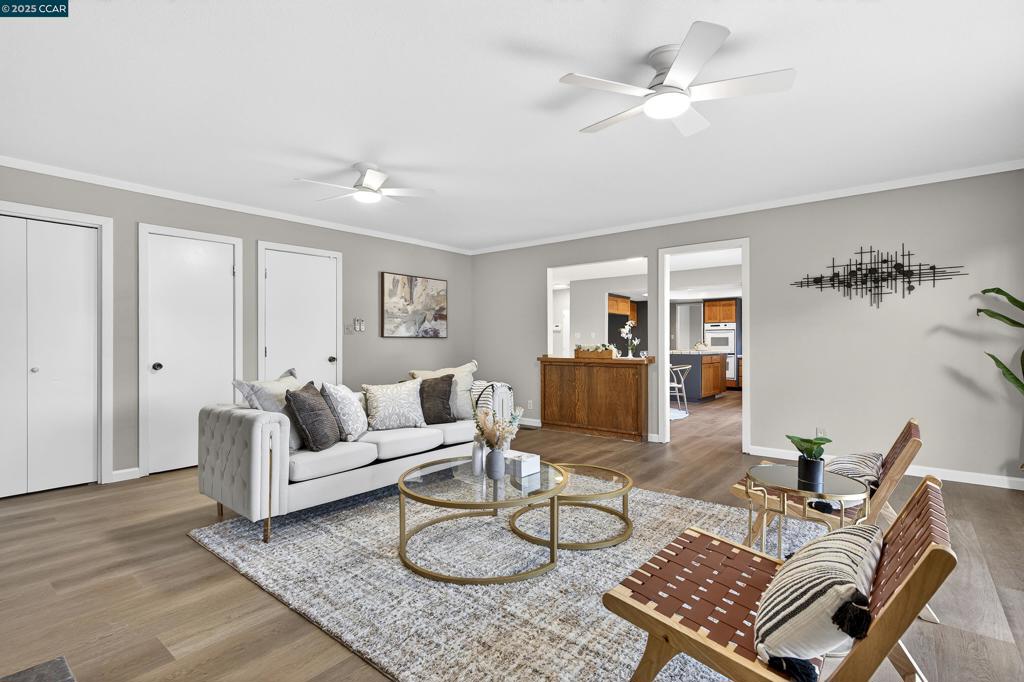 RODEO HILLS - Residential