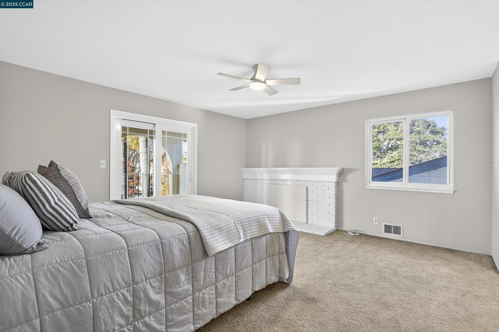 RODEO HILLS - Residential