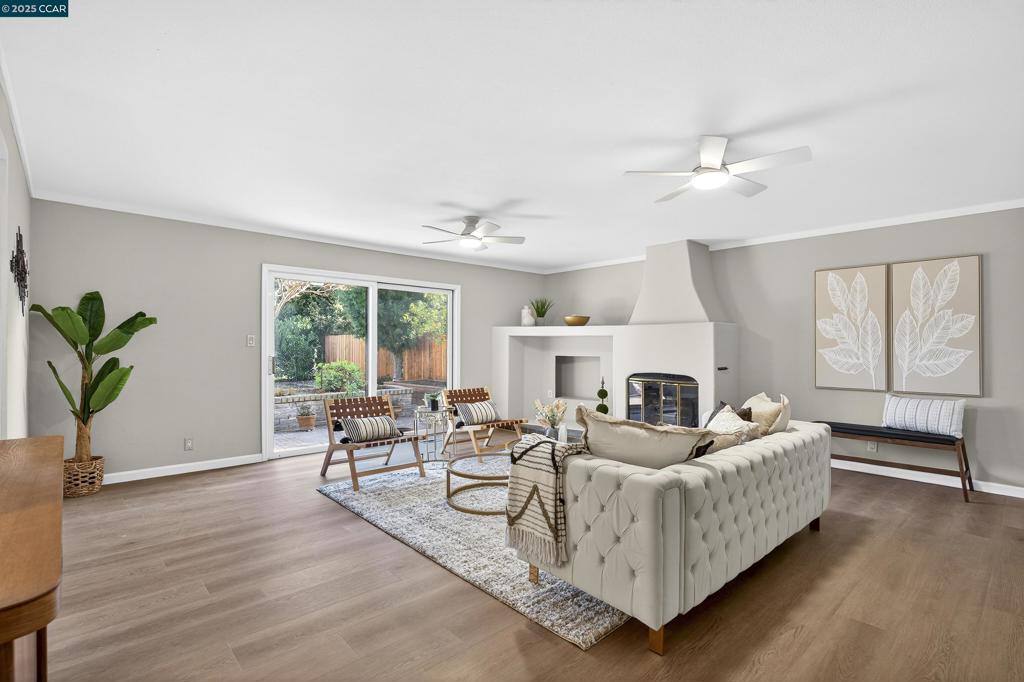 RODEO HILLS - Residential