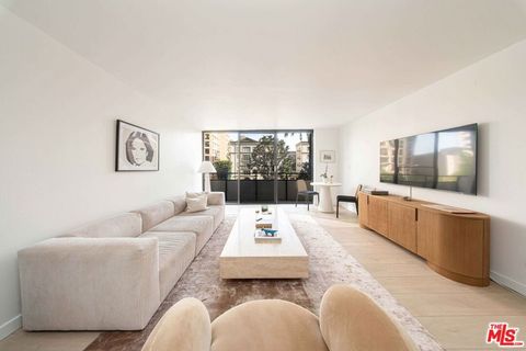 Photo of 10535 Wilshire Boulevard #401, Los Angeles, CA 90024 (MLS # 26645531)
