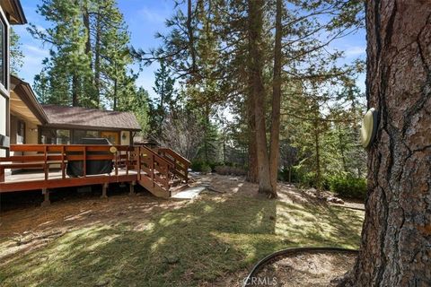 Tiny photo for 268 Olympic Dr, Big Bear Lake, CA 92315 (MLS # IG26049694)