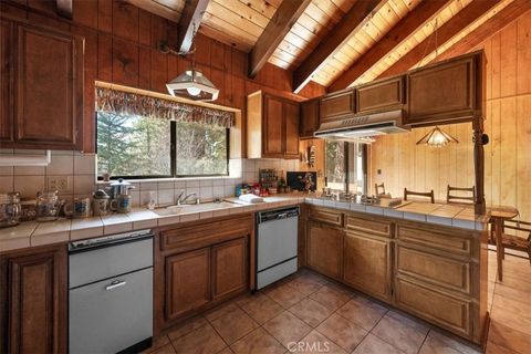 Tiny photo for 268 Olympic Dr, Big Bear Lake, CA 92315 (MLS # IG26049694)