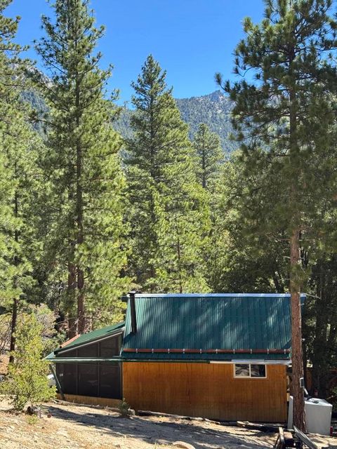 Photo of 52660 Forest Route 4s02, Idyllwild, CA 92549 (MLS # 219147066DA)