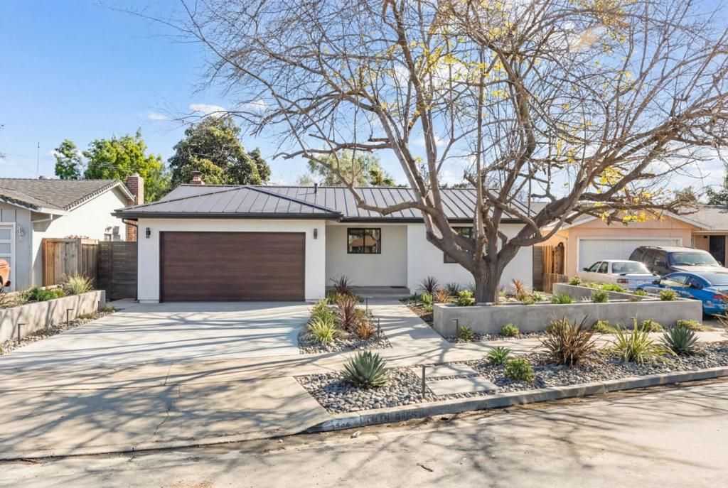 Photo of 2736 Twin Oaks Lane, San Jose, CA 95127 (MLS # ML82038625)