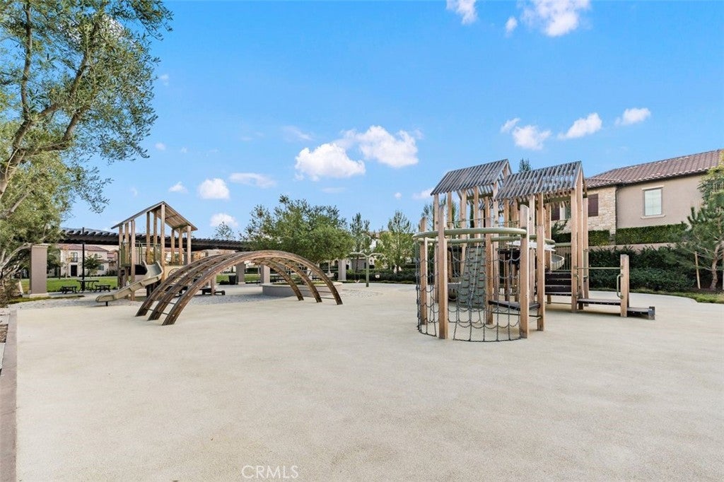 100 Della, Irvine CA 92602 - Photo 56