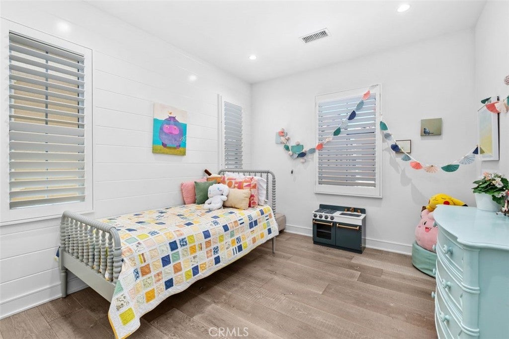 100 Della, Irvine CA 92602 - Photo 33