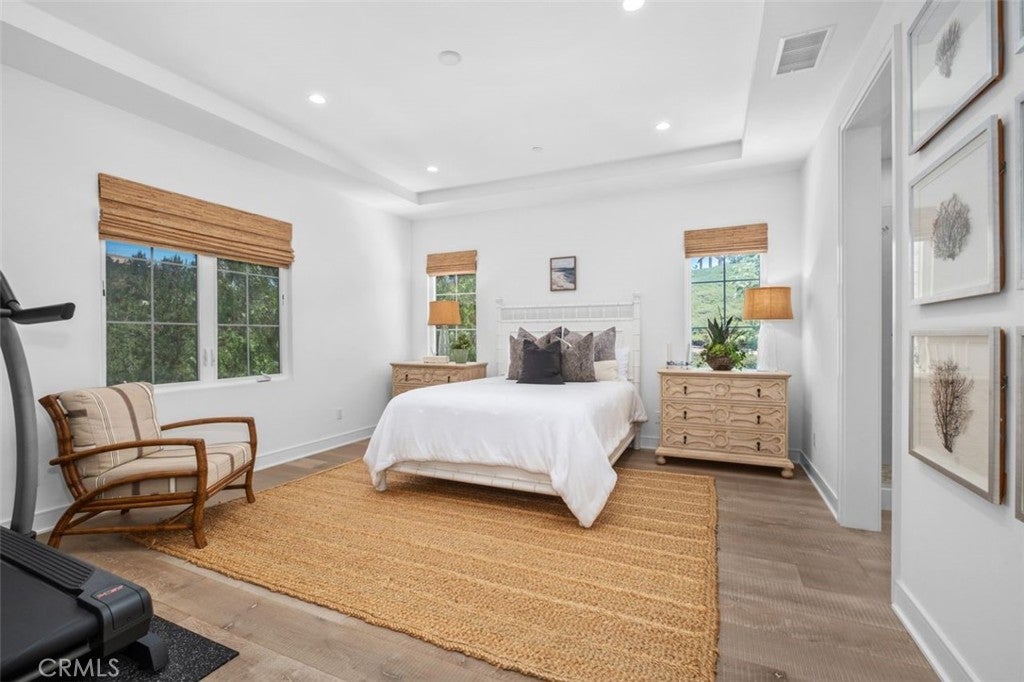 100 Della, Irvine CA 92602 - Photo 25