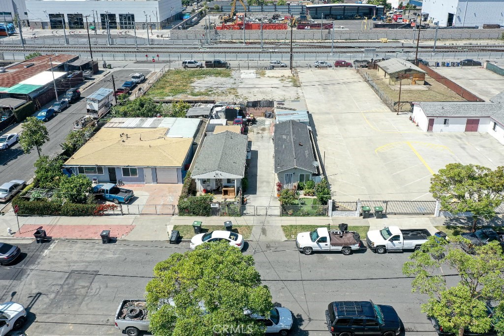 1831 W 3rd