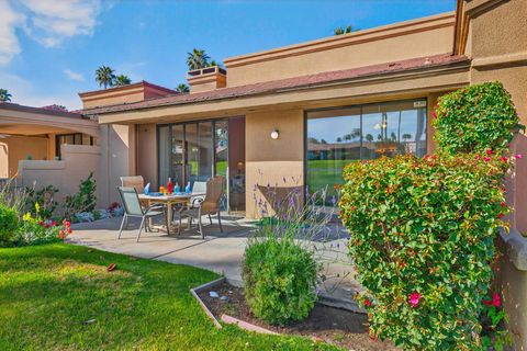 Photo of 76205 Impatiens Circle, Palm Desert, CA 92211 (MLS # 219143794DA)