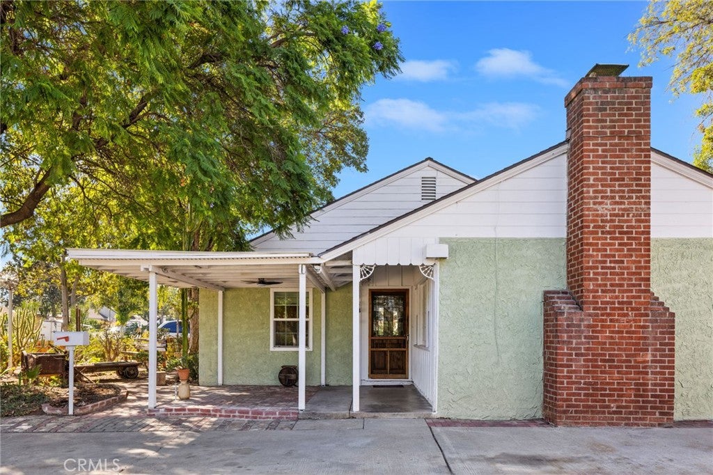 6825 Glacier Drive