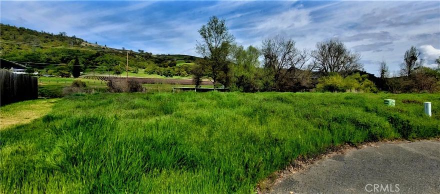 Beautiful waterfront lot at the end of the street in Clearlake Oaks Keys with wildlife all around and amazing views of the hills and vineyards.  Close to shopping and bus routes.