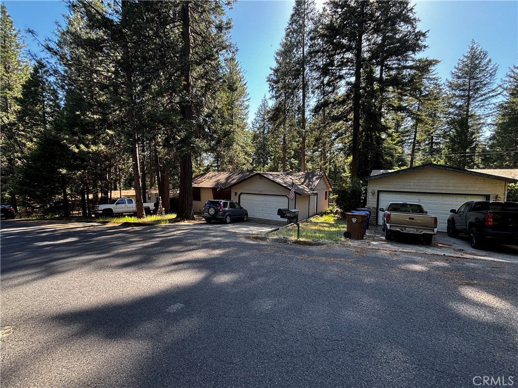 14755 Denise Dr