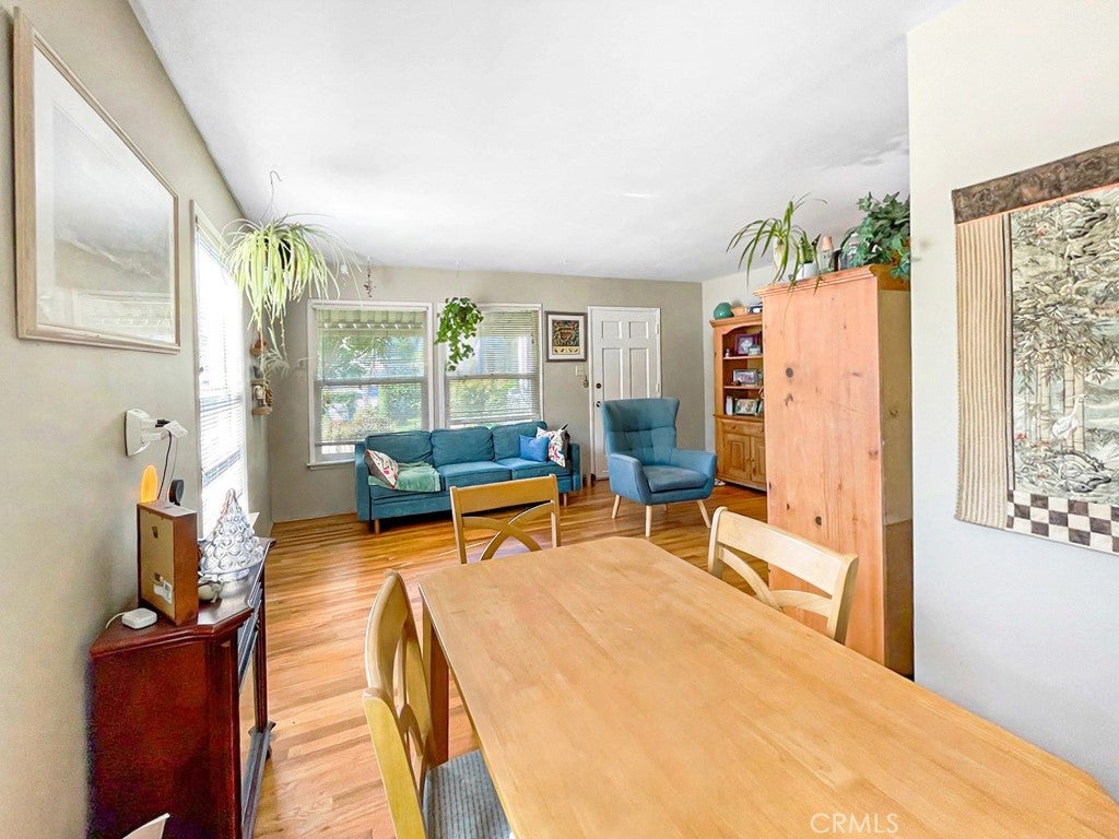 624 N Niagara