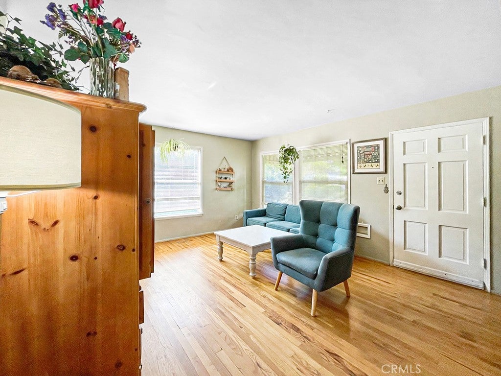 624 N Niagara