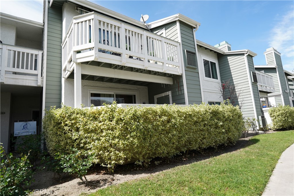 16440 Atherton 26