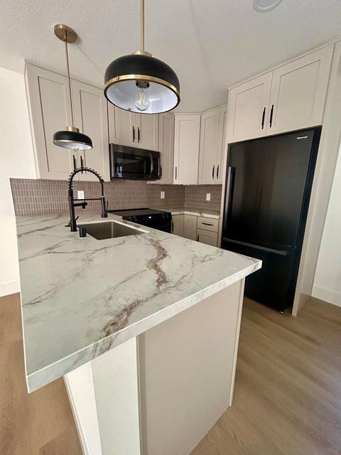 Photo of 2260 Worden St St #5, San Diego, CA 92107 (MLS # 260017353SD)