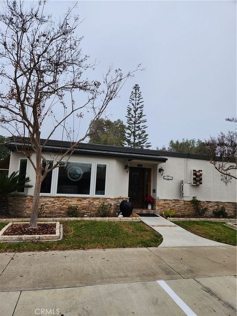 1921 St John Rd 35 A. Seal Beach CA 90740